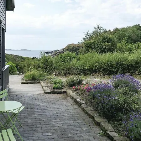 Five-bedroom Holiday In *