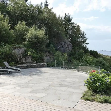 펜션 Five-bedroom Holiday In *